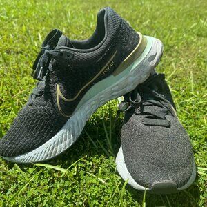 Nike React Infinity Run Flyknit 3 Running Shoes DH5392-300 10.5 Black Gold Green